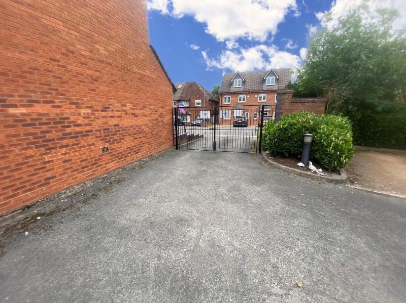Holland Street 4.jpg
