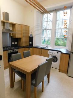 3 bedroom flat to rent, 20, Lutton Place, Edinburgh, EH8 9PE