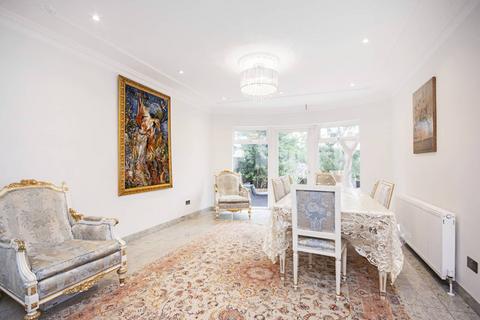 6 bedroom detached house for sale, Dorchester Gardens, Hampstead Garden Suburb, London, NW11