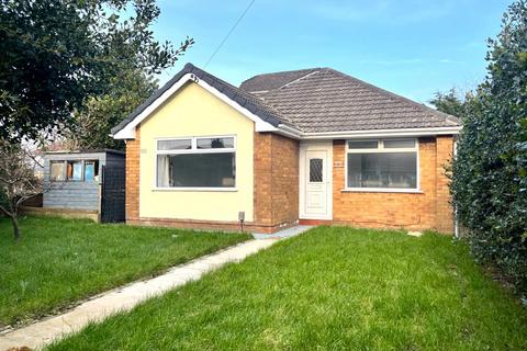 3 bedroom bungalow for sale, Sandbrook Lane, Moreton, Wirral, CH46