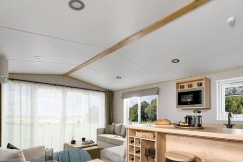 2 bedroom lodge for sale, Thriftwood Country Park, , Plaxdale Green Road TN15