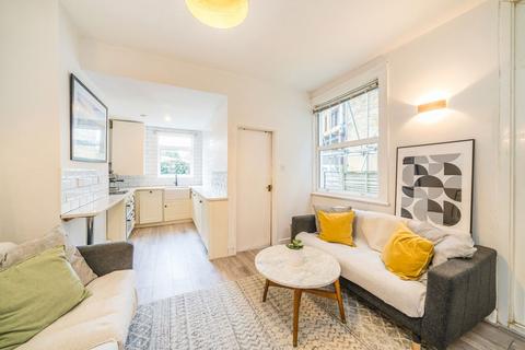 37 Bickersteth Road, London, SW17 9SE