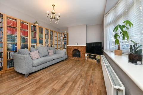 3 bedroom semi-detached house for sale, Springfield Gardens, Upminster RM14