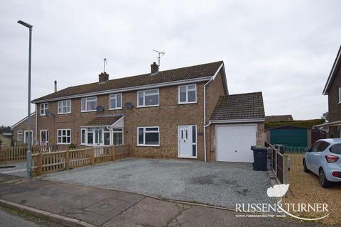 3 bedroom end of terrace house for sale, Briar Close, King's Lynn PE32