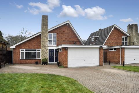 4 bedroom detached house for sale, Seymour Plain, Marlow SL7