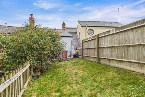 2 bedroom cottage for sale, Gawcott Road, Buckingham