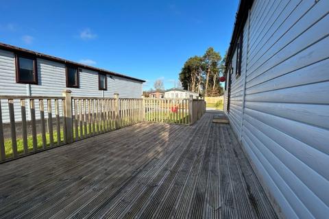 2 bedroom lodge for sale, Wilberfoss, Yorkshire, YO41