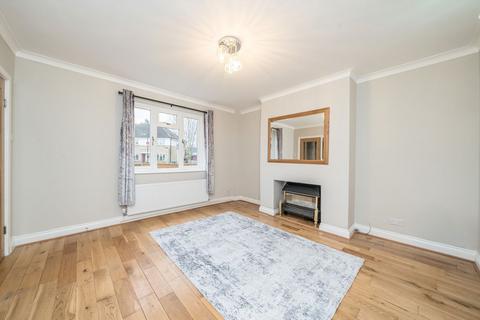 107 Morris Road, Isleworth, TW7 6JD