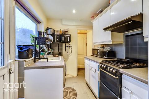 32 Wortley Road, Croydon, CR0 3EA