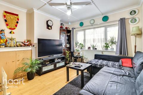 32 Wortley Road, Croydon, CR0 3EA