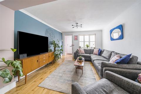 3 bedroom semi-detached house for sale, Simplemarsh Road, Surrey KT15