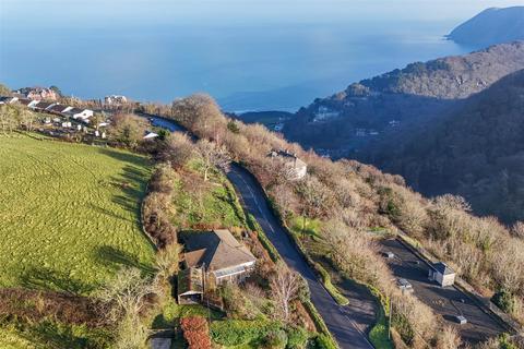 3 bedroom detached house for sale, Station Hill, Lynton