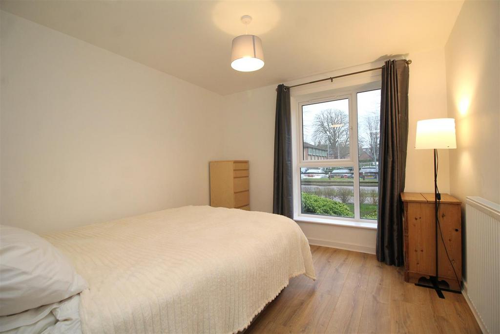 Bedroom 2 .JPG