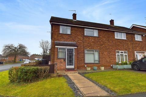 3 bedroom semi-detached house for sale, Patterdale Drive, Worcester, Worcestershire, WR4