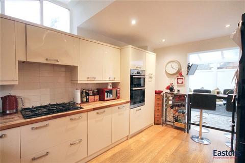 32 Chapel Road, Tadworth, KT20 5SB