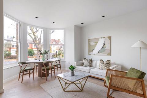 3 bedroom apartment for sale, Sutherland Road, London