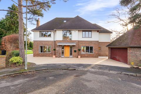 5 bedroom detached house for sale, Barnfield Wood Close, Beckenham BR3