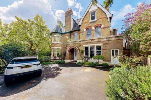 6 bedroom detached house for sale, Beckenham Grove, Bromley BR2