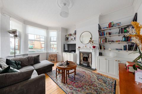 4 bedroom end of terrace house for sale, Perry Hill, London SE6