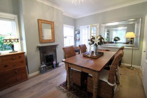 2 Beech Road, Stockton Heath, Warrington, WA4 6LT