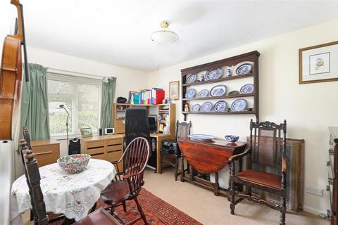 2 bedroom retirement property for sale, Cambridge Way, Minchinhampton, Stroud