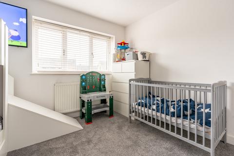 37 Gathorne Crescent, Yate, Bristol, BS37 5EN