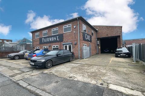 Industrial unit to rent, Tallon Road, Hutton, Brentwood, Essex, CM13