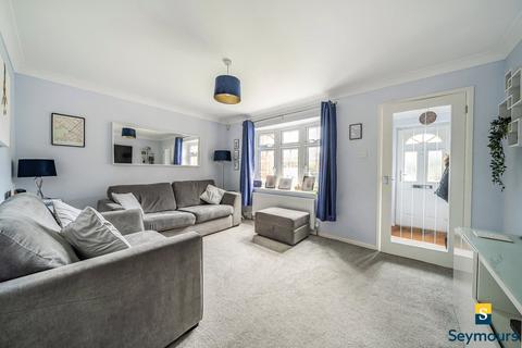 undefined, The Cedars, Surrey GU1