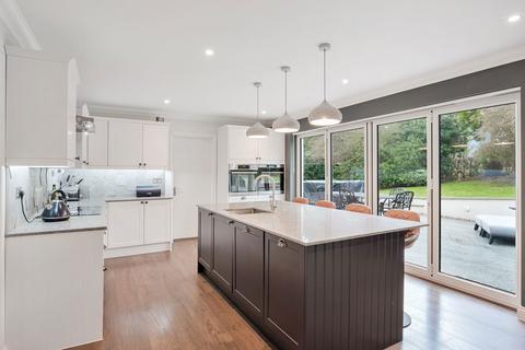 4 bedroom detached house for sale, Snow Hill, Crawley RH10