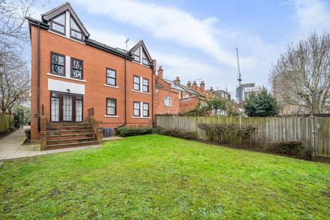 1 bedroom flat for sale, York Road, Acton