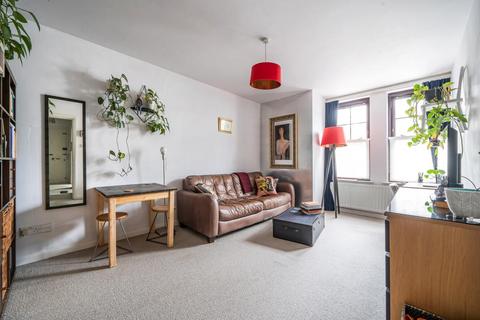 1 bedroom flat for sale, York Road, Acton