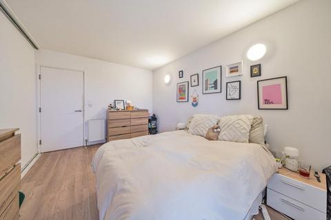 1 bedroom flat for sale, Consort Road, Peckham