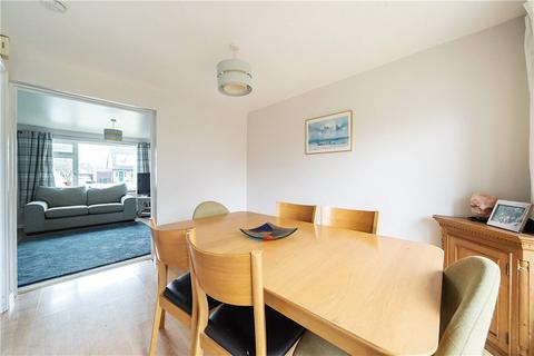 4 Ash Close, Romsey, SO51 5RX