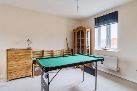 2 bedroom flat for sale, Devizes