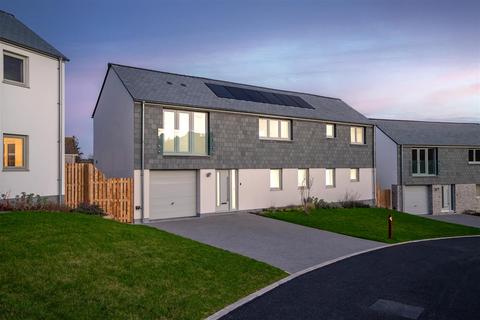 4 bedroom detached house for sale, Kingswood, St Austell PL26