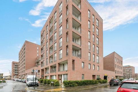 1 bedroom apartment for sale, Katie Court, London, E16