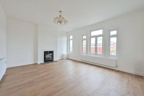 2 bedroom flat to rent, Kingston Road, South Wimbledon, London, SW19