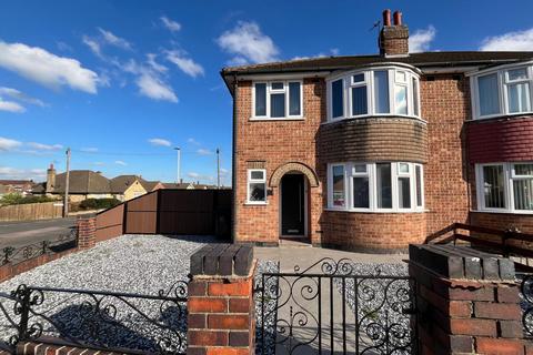 1 bedroom semi-detached house to rent, Butcombe Road