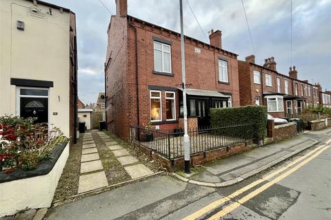 4 bedroom semi-detached house for sale, Coupland Road, Garforth, Leeds