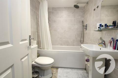 3 bedroom end of terrace house for sale, Nelson Mandela Road, London, SE3