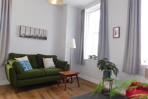 2 bedroom flat to rent, 110, St Stephen Street, Edinburgh, EH3 5AQ