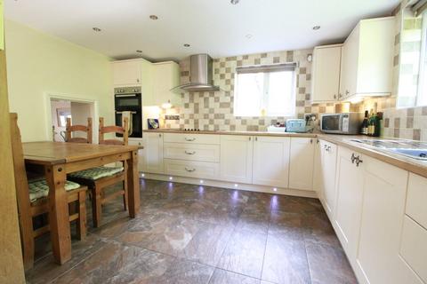 3 bedroom semi-detached house for sale, Pontypool NP4