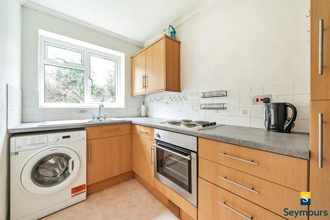 1 bedroom flat for sale, Ranmore Court, Shalford GU4