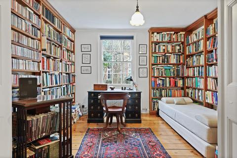 12 Melbourne Place, Cambridge, CB1 1EQ