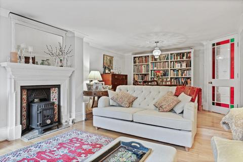 12 Melbourne Place, Cambridge, CB1 1EQ