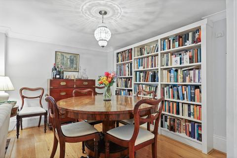 12 Melbourne Place, Cambridge, CB1 1EQ