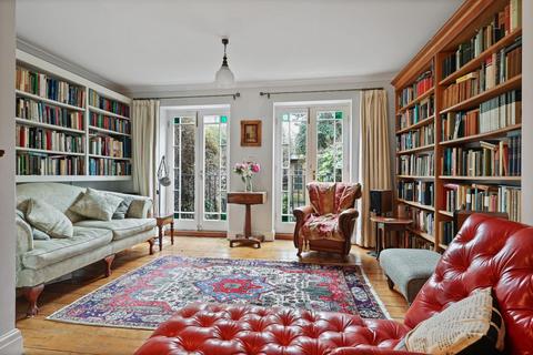 12 Melbourne Place, Cambridge, CB1 1EQ