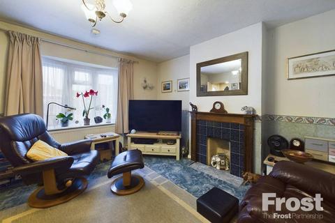 3 bedroom terraced house for sale, Sunbury Road, Feltham, Middlesex, TW13