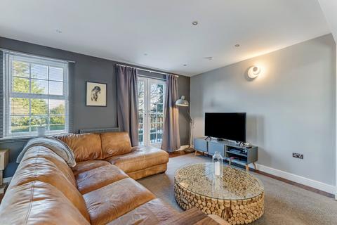 5 bedroom terraced house for sale, Ron Lawton Crescent, Burley in Wharfedale, Ilkley, West Yorkshire, LS29