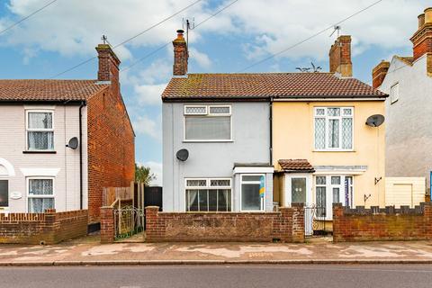 3 bedroom semi-detached house for sale, London Road, Kessingland